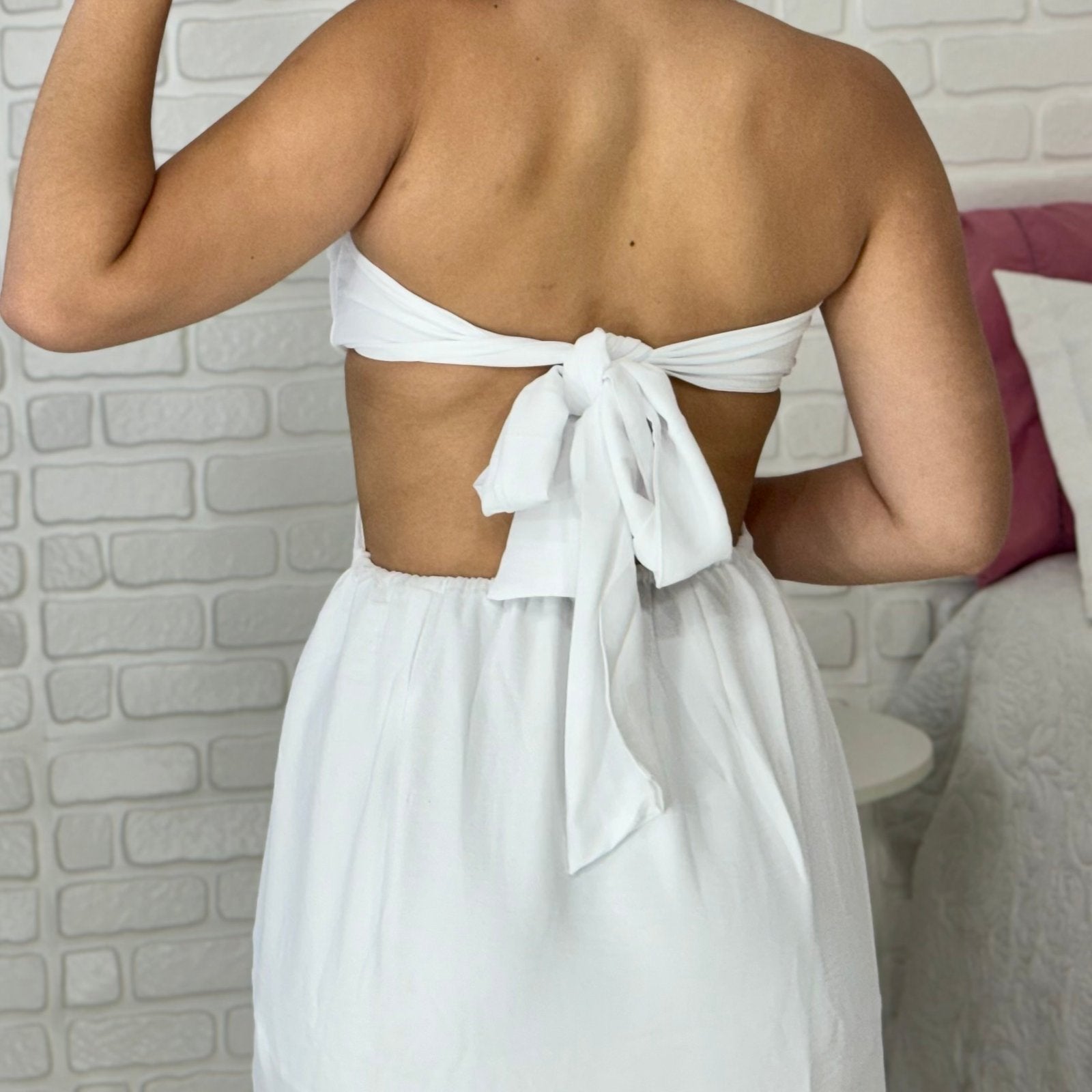 Vestido Midi Com Aberturas e Fenda Jade