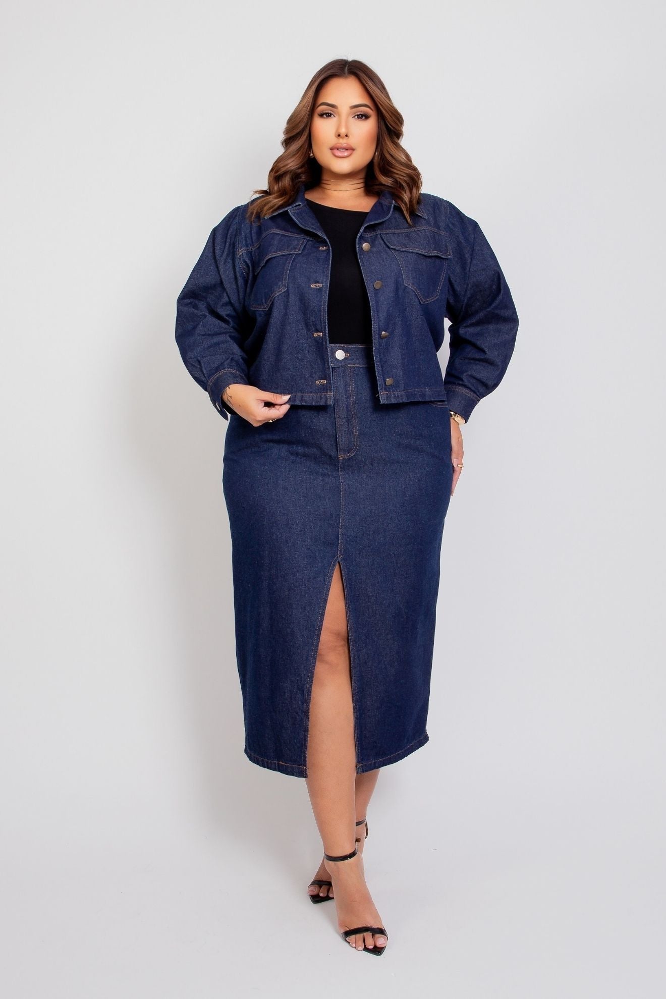 Saia Midi com Fenda Frontal Jeans