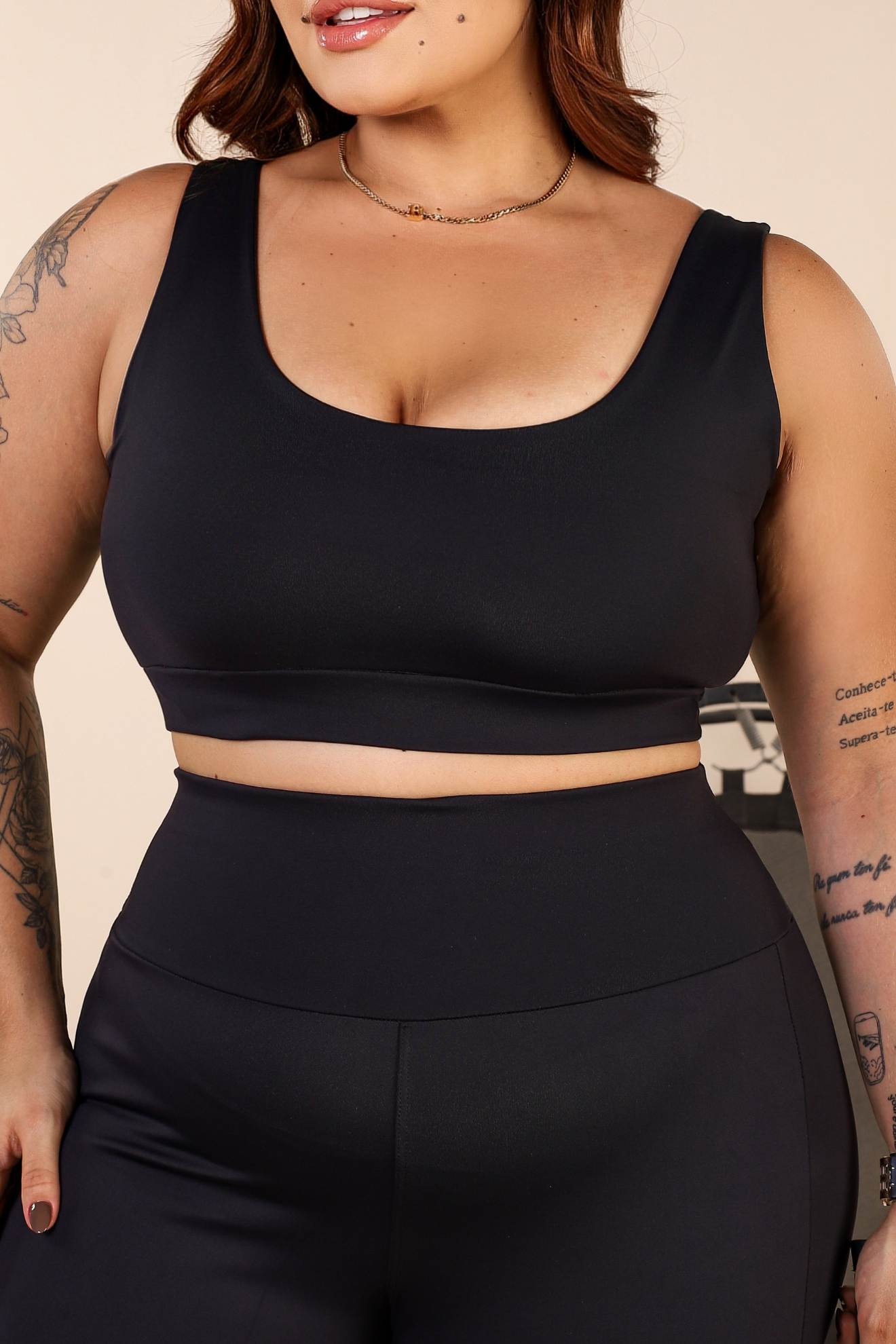 Top Duplo de Poliamida e Alças Largas