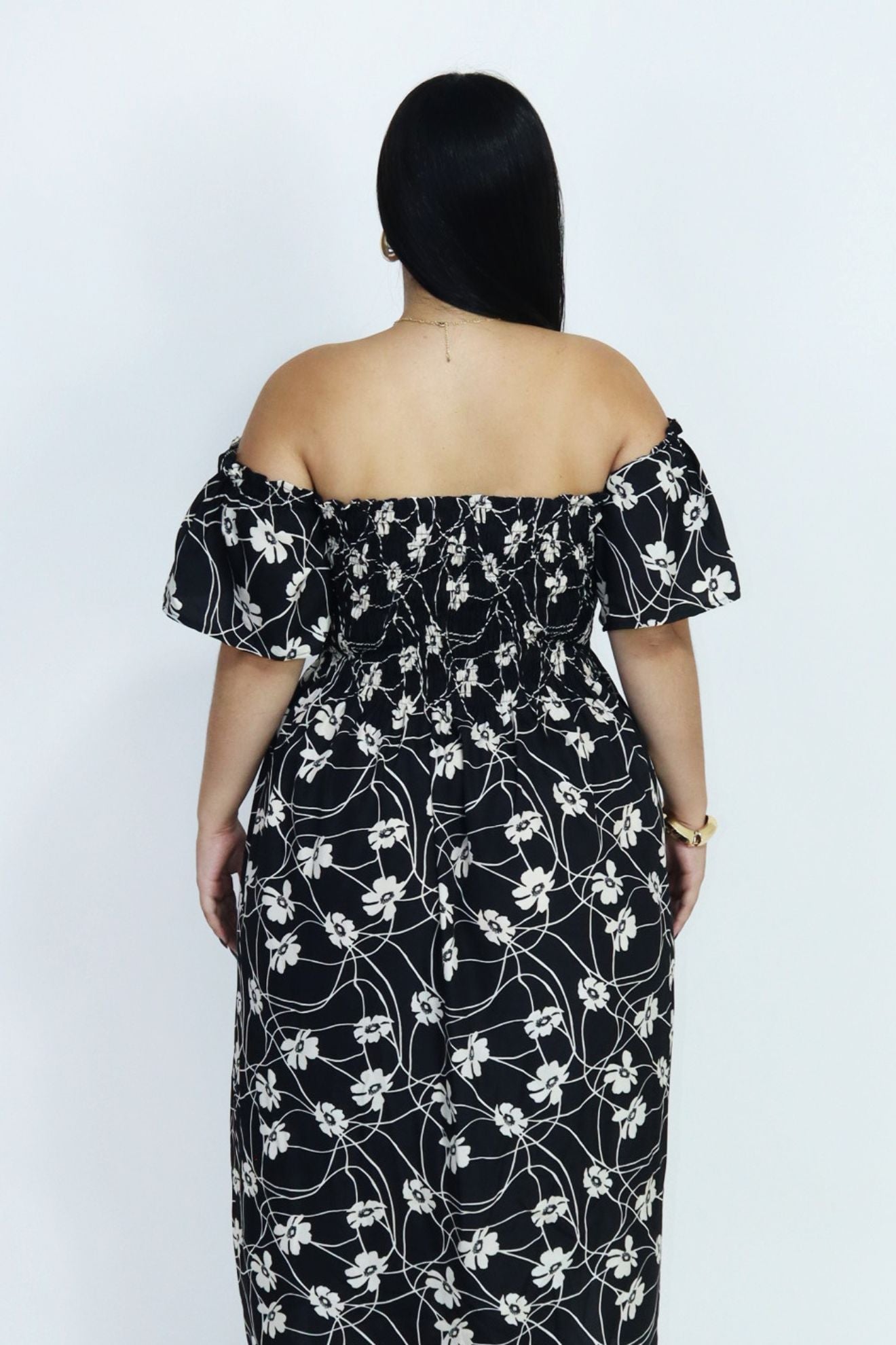 Vestido Midi Estampado Ombro a Ombro com Mangas